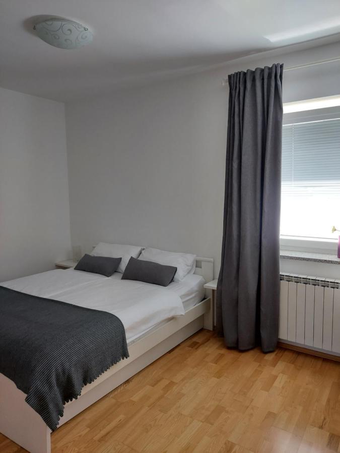 Sežana Guesthouse Pri Mihelovih المظهر الخارجي الصورة